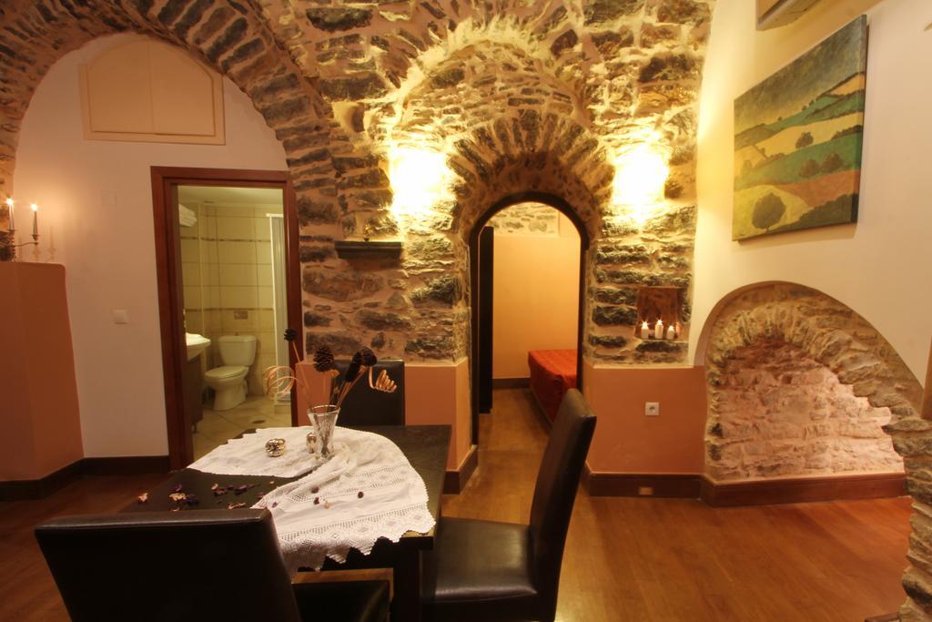 Medieval Castle Mesta Екстер'єр фото